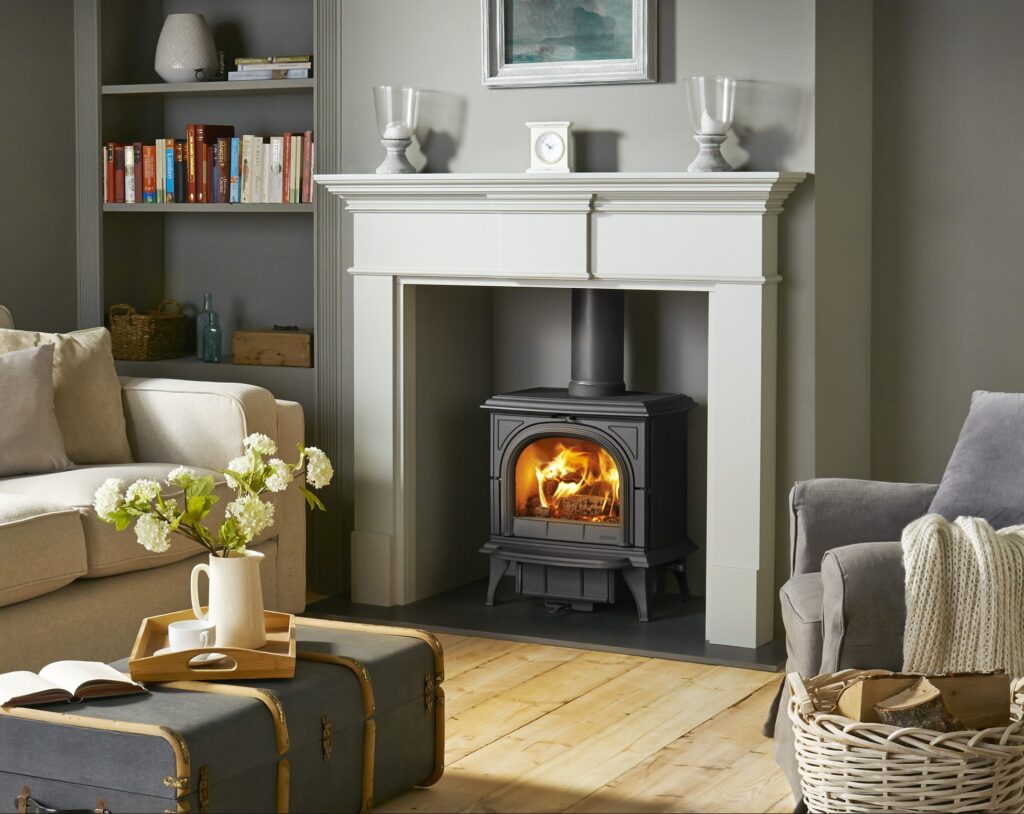 Grey shown with Huntingdon 35