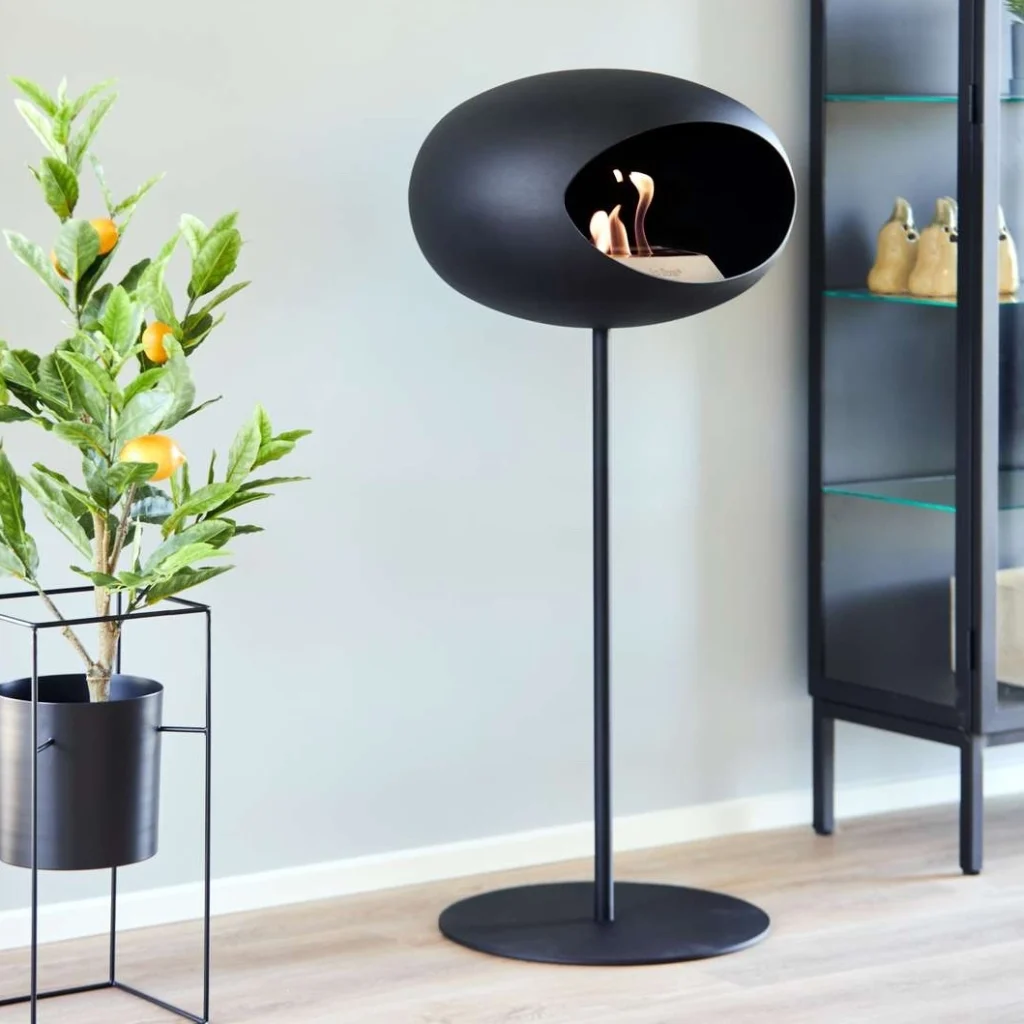 Le Feu Ground Steel Bioethanol Fireplace – Black