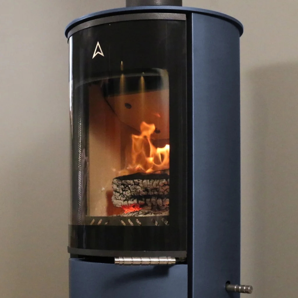 Archer Vulcan L Wood Stove in Blue (1) copy_jpg