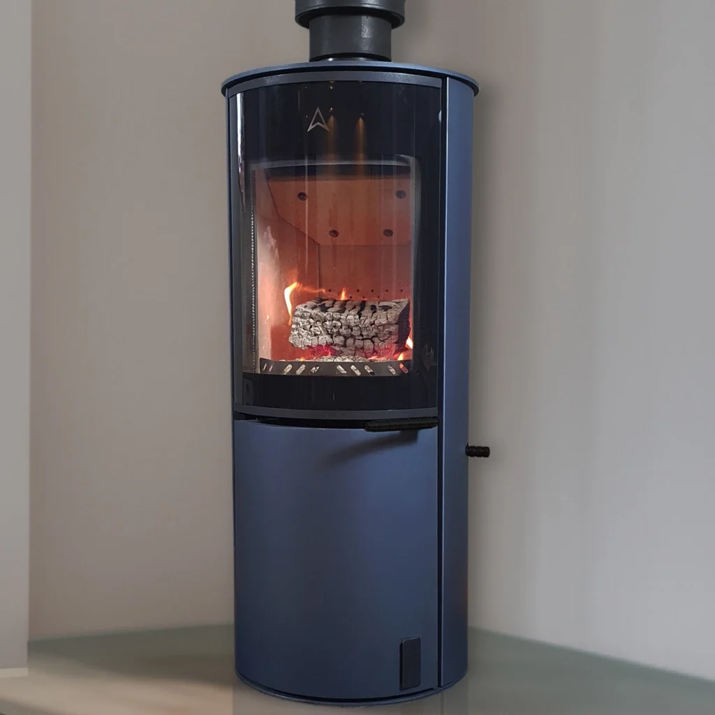 Archer Vulcan L Wood Stove in Blue (2) copy_jpg