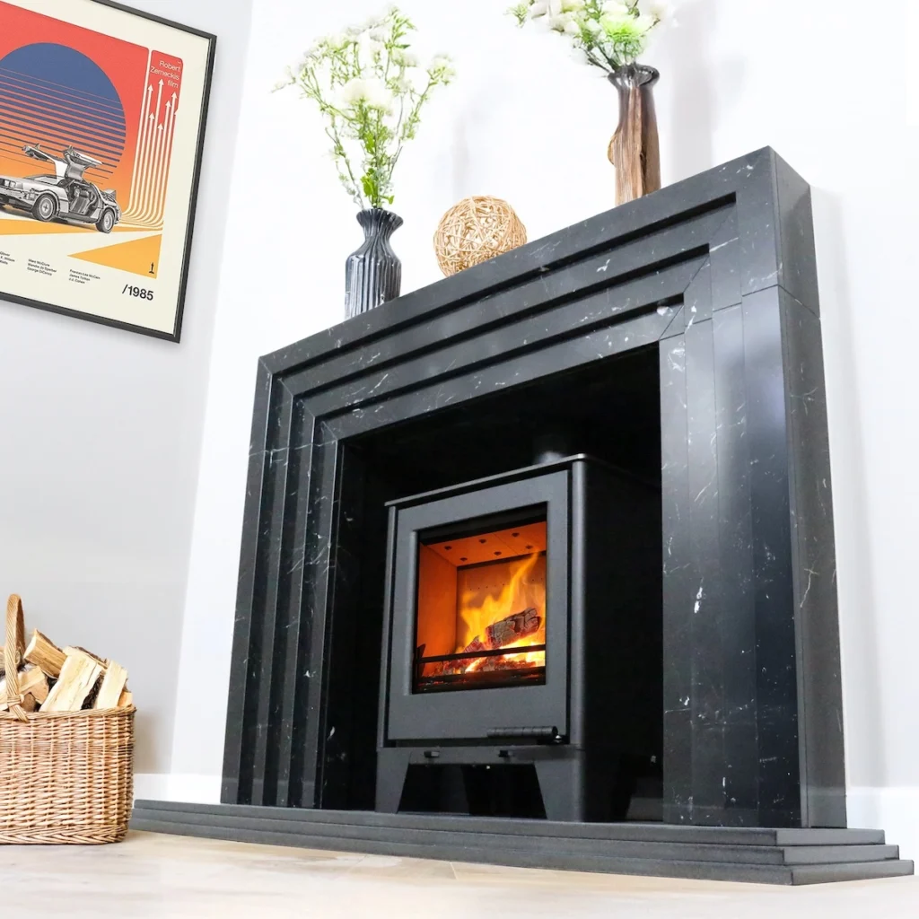 Challenger-in-Kilmartin-Fireplace_jpg