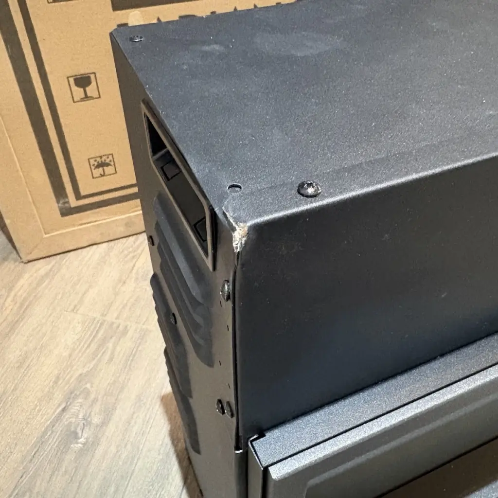 Gazco Radaince 135r Seconds Fire Box Corner Damage