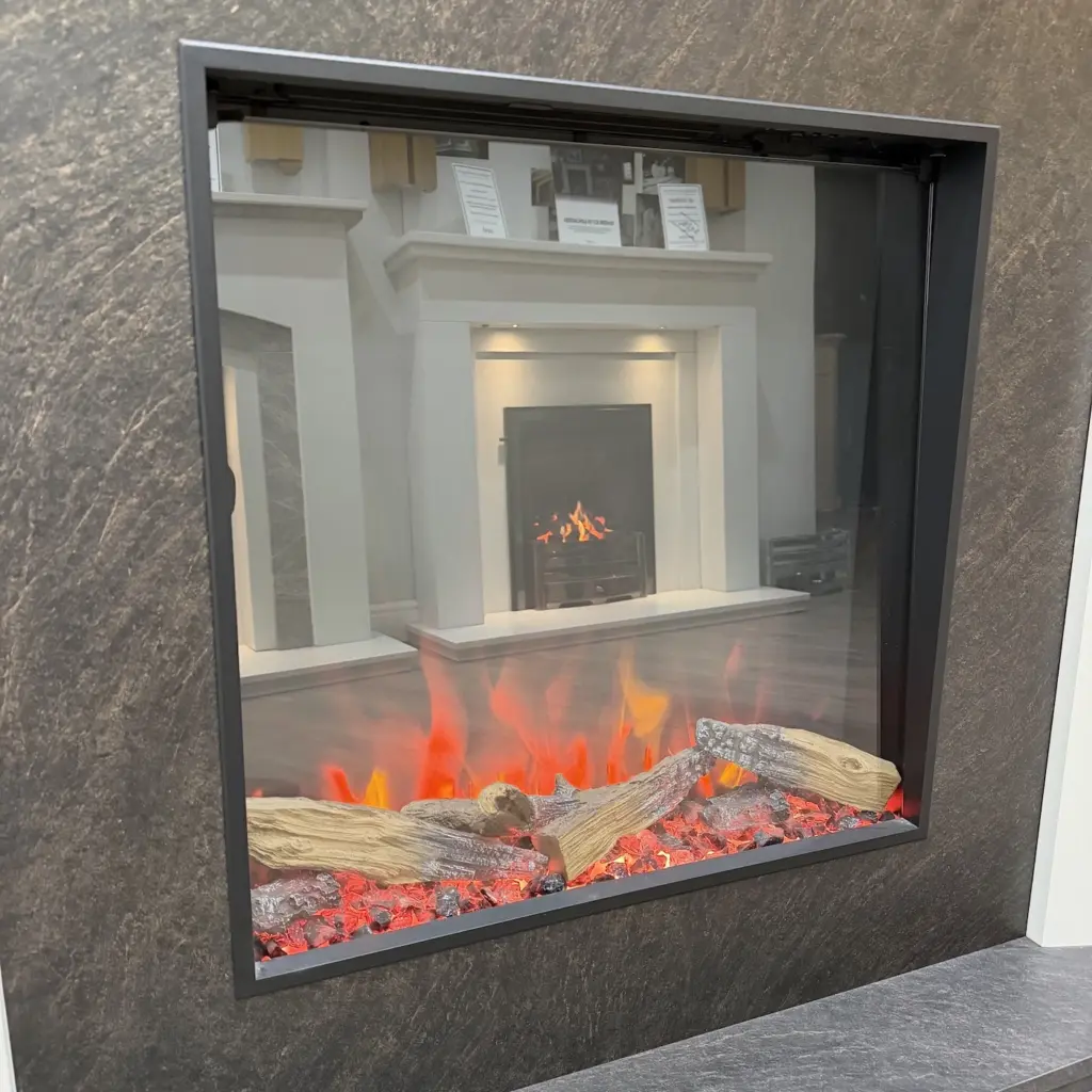Gazco eStudio 60r Ex display Suite. Fire